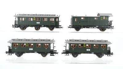 Roco H0 Konvolut Personenwagen 2.Kl., 3.Kl., Packwagen DR