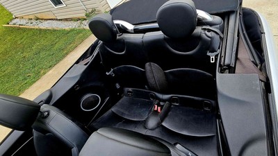 image 3 of interior