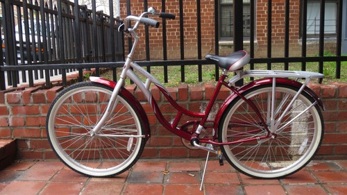 Schwinn Women's Red Sanctuary Cruiser - Barely Used One Speed