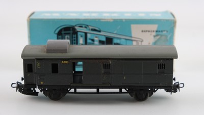 Märklin H0 4003 Reisezugwagen (Gepäckwagen) Di der DB