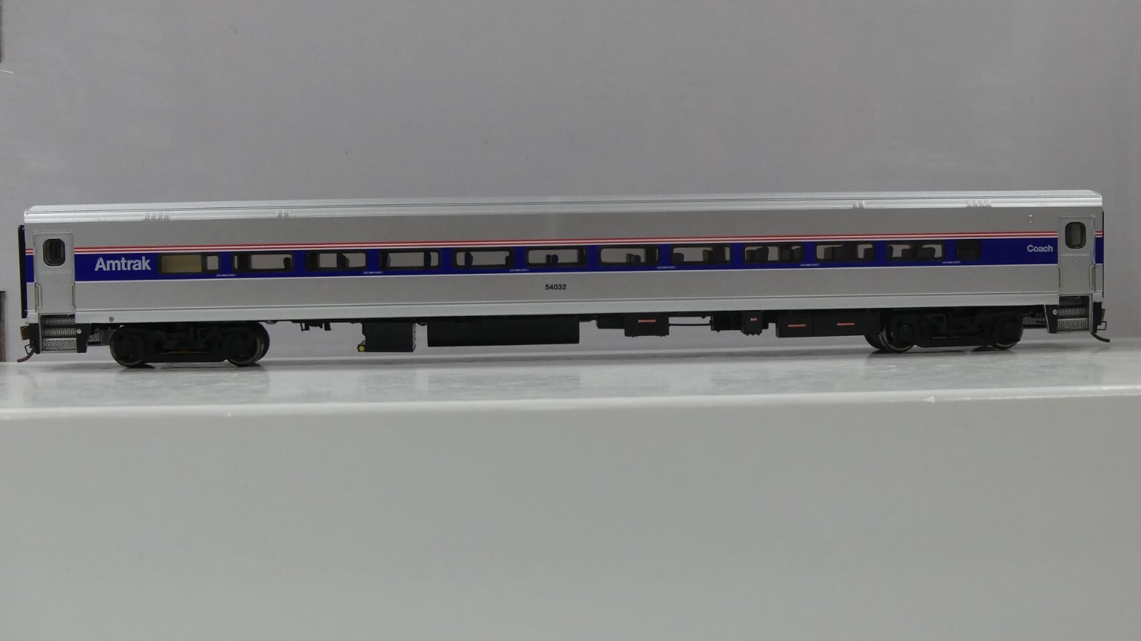 でら Rapido Trains - HO Horizon Coach: Amtrak Phase 4 #54564