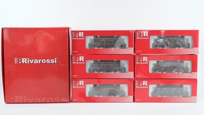 Rivarossi H0 HR6136 Display mit 6 gedeckten Güterwagen DR