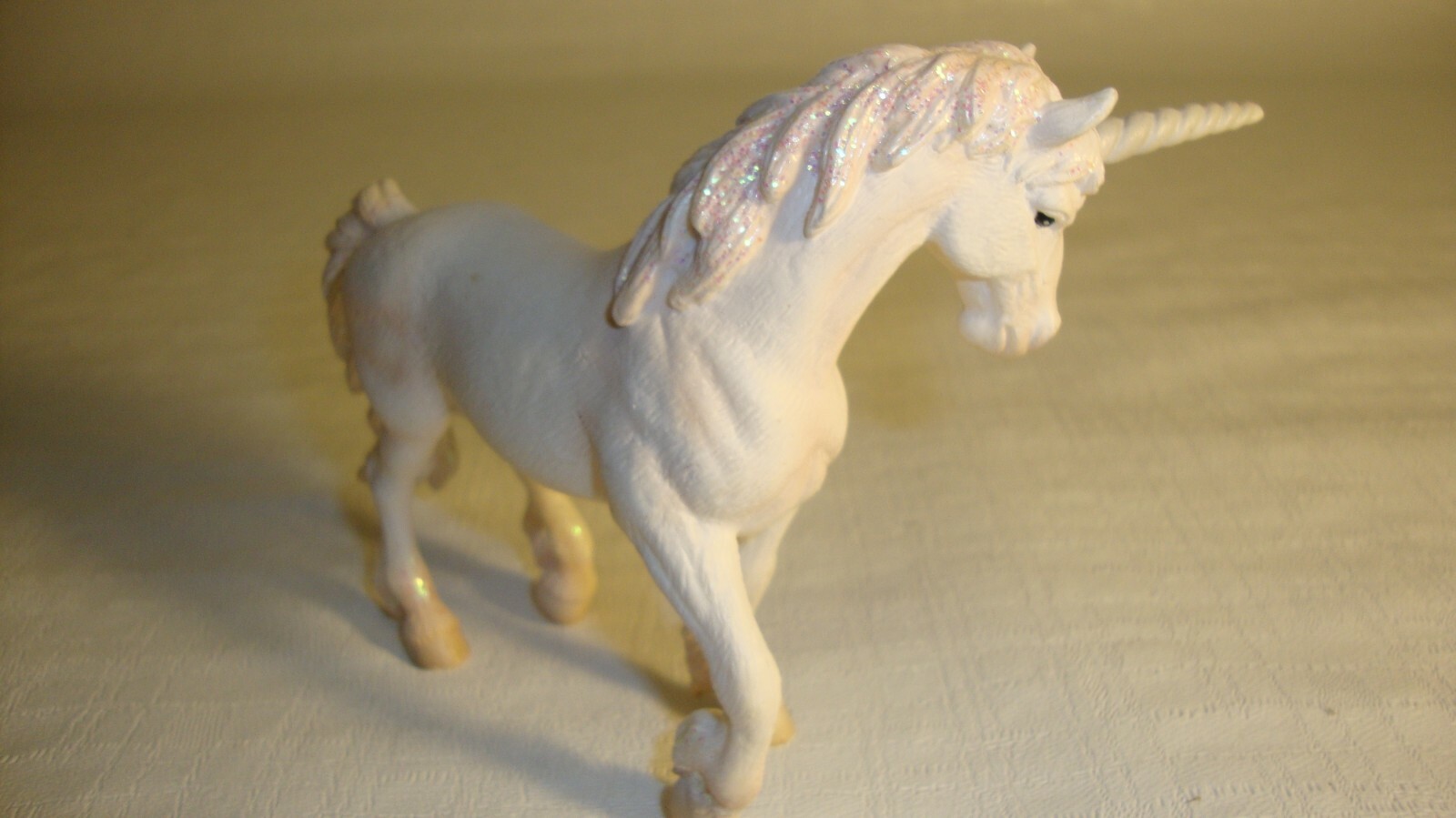SCHIEICH GERMANY UNICORN WHITE 2004