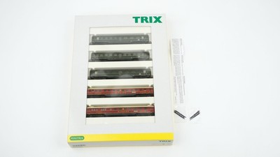 Minitrix N 13721 Schürzenwagen Set DR 