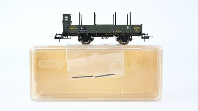 Trix H0 23639 Niederbordwagen mit Bremserhaus K.Bay.Sts.B.