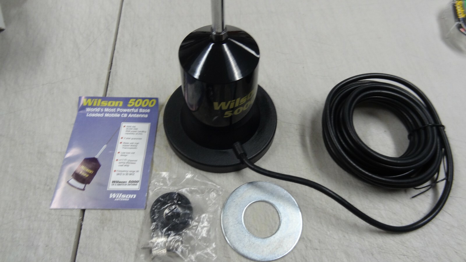 Wilson 880-200152B 5000 Series Mobile CB Antenna with 62-in Whip Open Box Damage