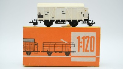 Zeuke TT 545/489 gedeckter Güterwagen 