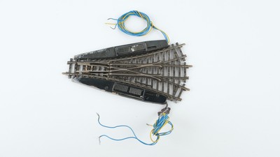 Märklin H0 2170 Symmetrische Dreiwegweiche (Farbreste)