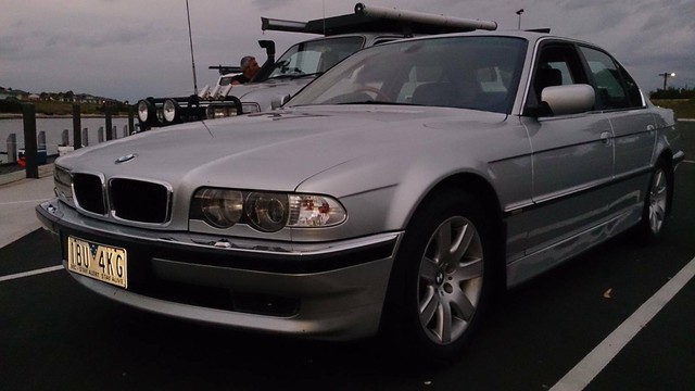 Бмв 735i 2001