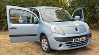 2010 Renault Kangoo 1.6 Expression 5dr Auto MPV Petrol Automatic