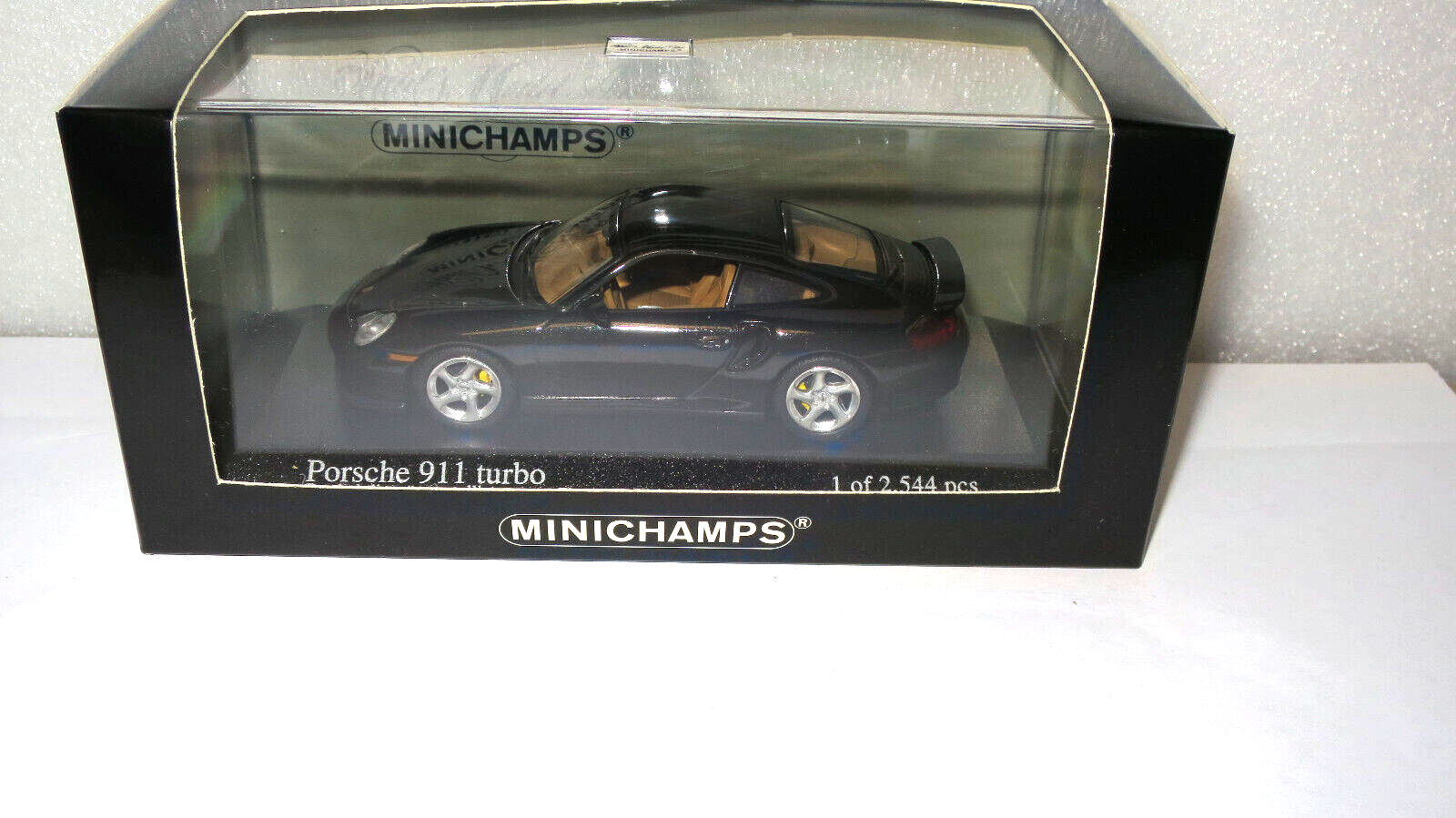 1/43 MINICHAMPS PORSCHE 911 TURBO 1999 DARK METALLIC GREEN