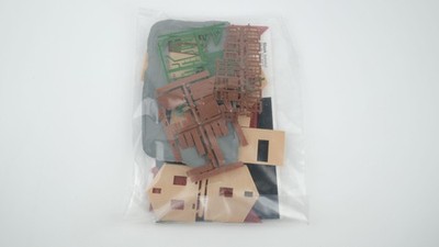 Plastoy H0 227 500 0 C Bausatz Bahnhof (in Beutel)