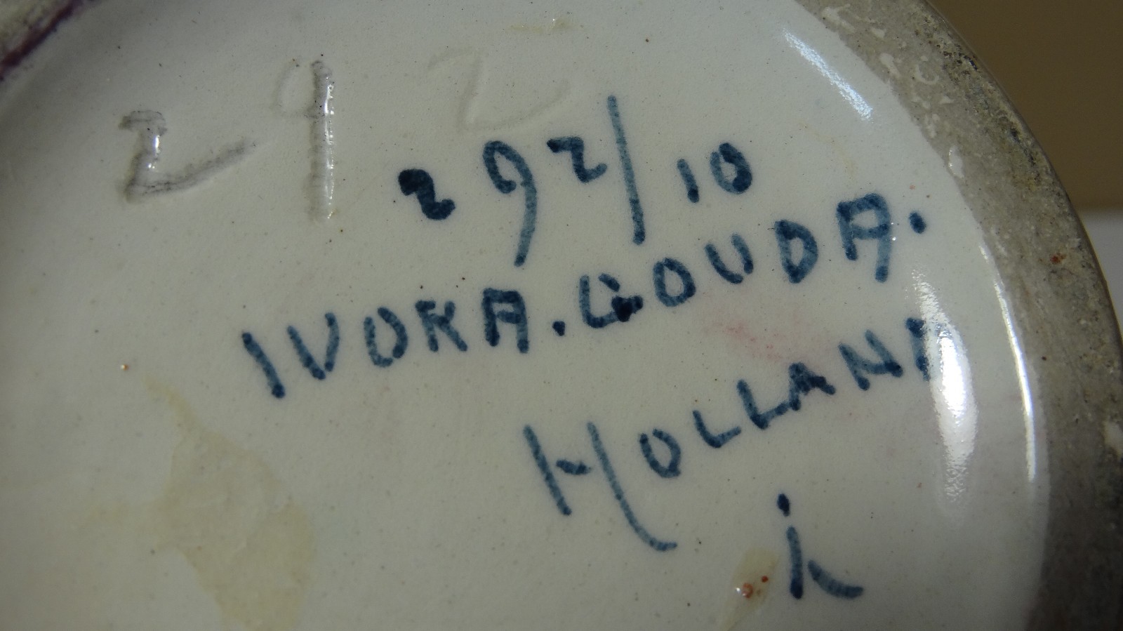 Exceptional Early Ivora Gouda Holland 1895 - 1910 Two Handled Porcelain Vase Urn