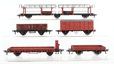 Fleischmann H0 Konvolut Niederbordwagen, gedeckter Gütrerwagen, Autotransportwag
