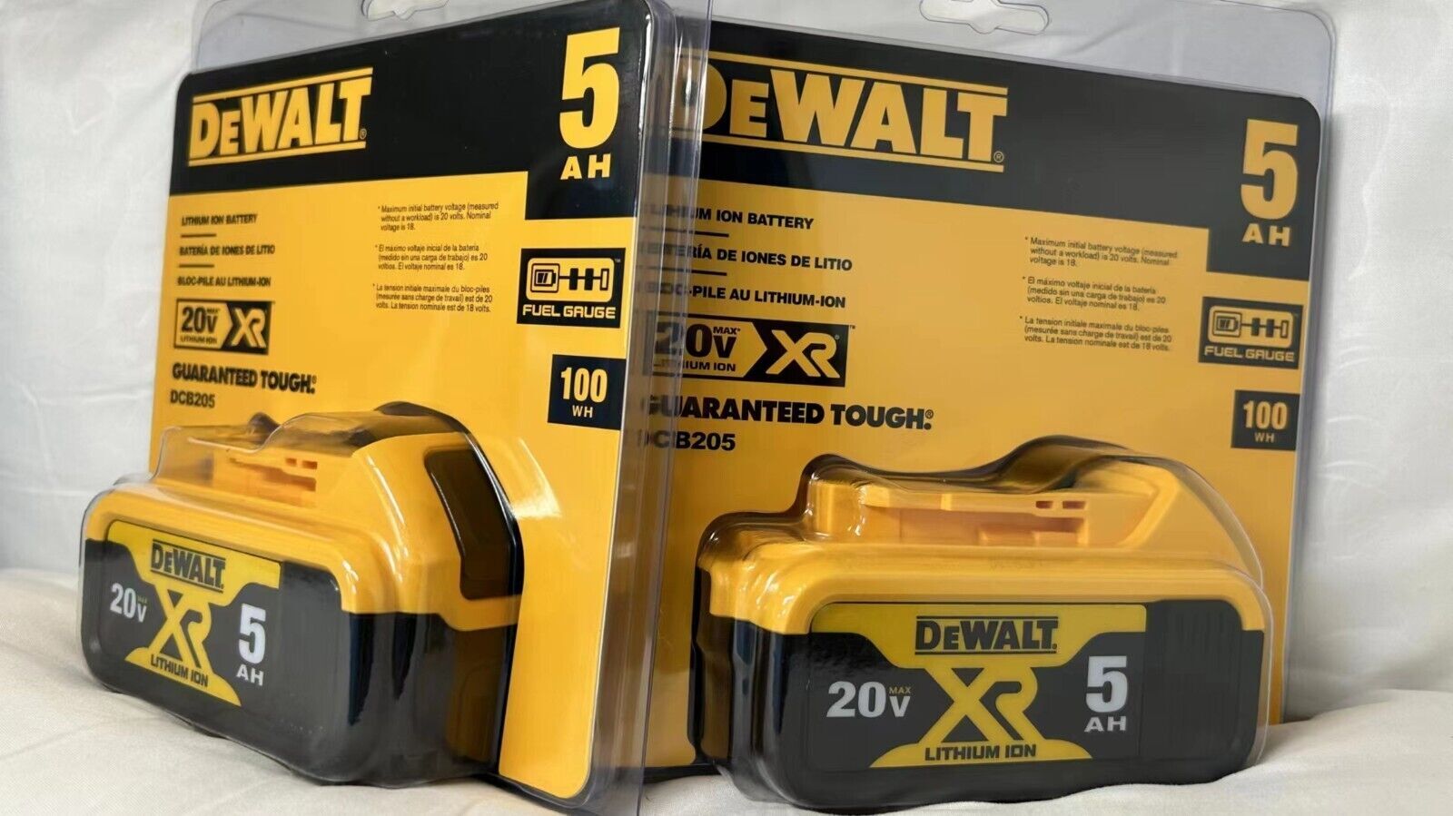 2 PACK DEWALT DCB205 20V Max XR 5.0Ah Li-ion Power Tool Batt
