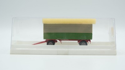 Brekina H0 5522 2achs-Anhänger Pritsche/Plane grün/rot/grau