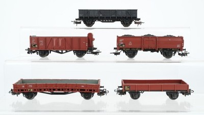 Märklin H0 Konvolut Hochbordwagen braun, Hochbordwagen grau, Hochbordwagen mit B