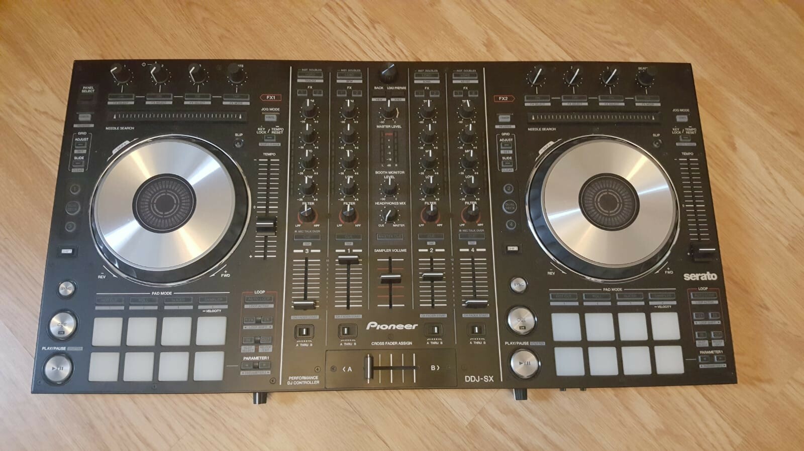 Pioneer DJ DDJ-SX / SVYXE8 DJ Controller Stand-Alone Mixer - Serato DJ Pro Model