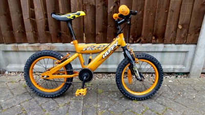 Childrens Kids Bike Bicycle 4-6 year olds 10 inch frame and 14 in wheels