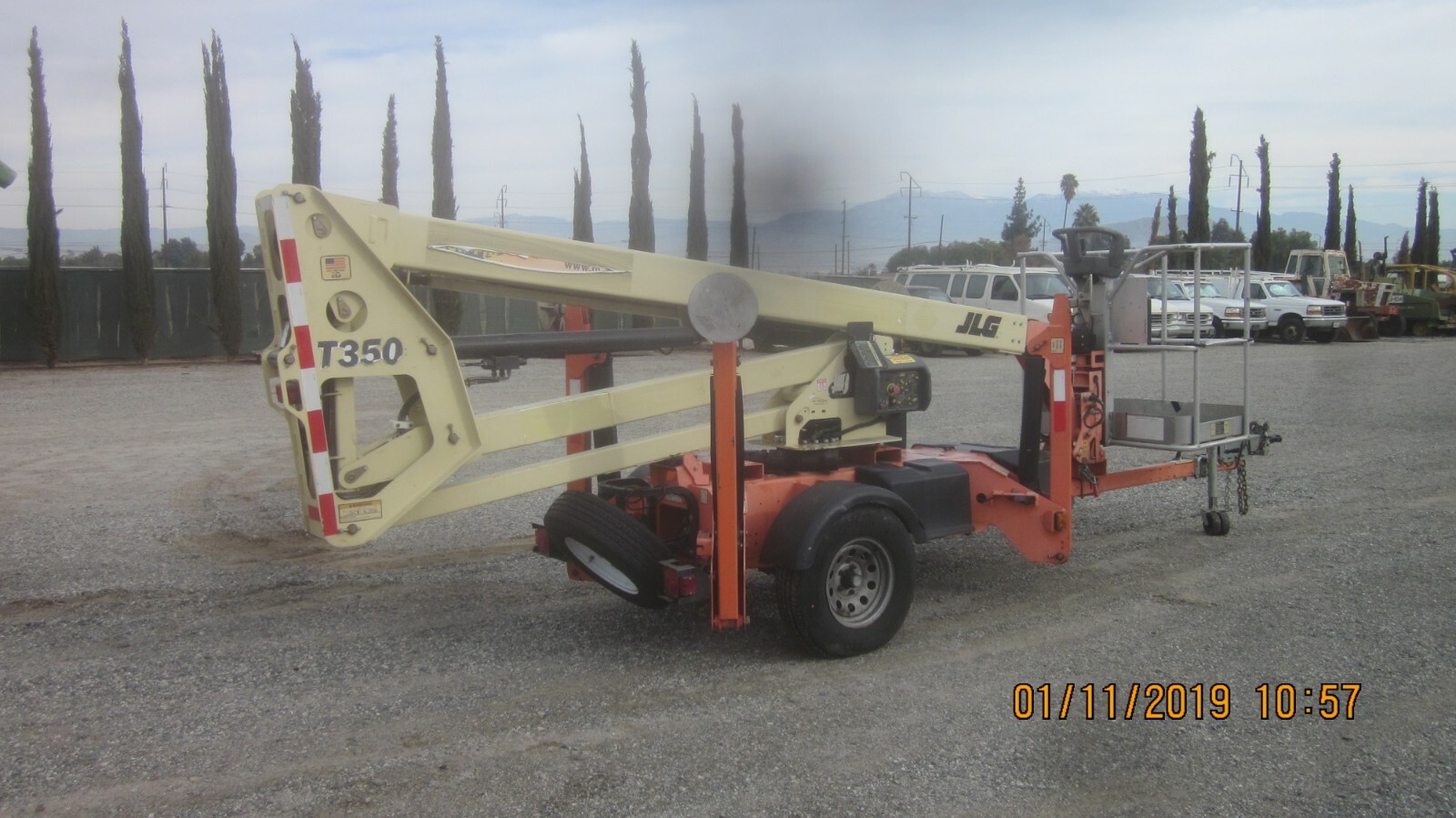 2010 JLG T350 35Ft Towable Electric Boomlift Only 100Hrs!!