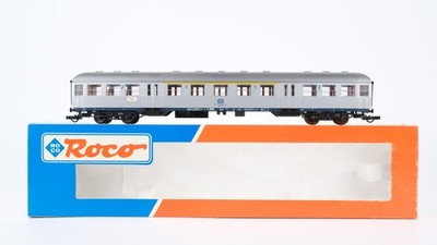 Roco H0 44403 Nahverkehrswagen (Silberling) 1./2. Kl. DB