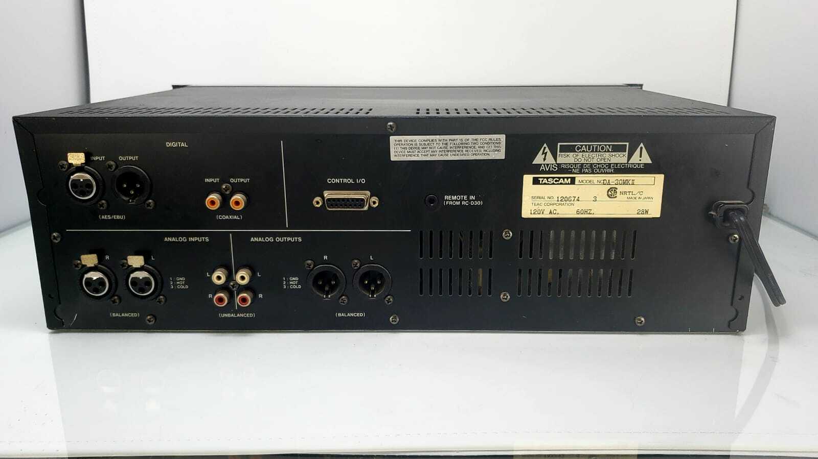 Tascam DA 30 MK II Vintage Professional Digital Audio Tape Recorder