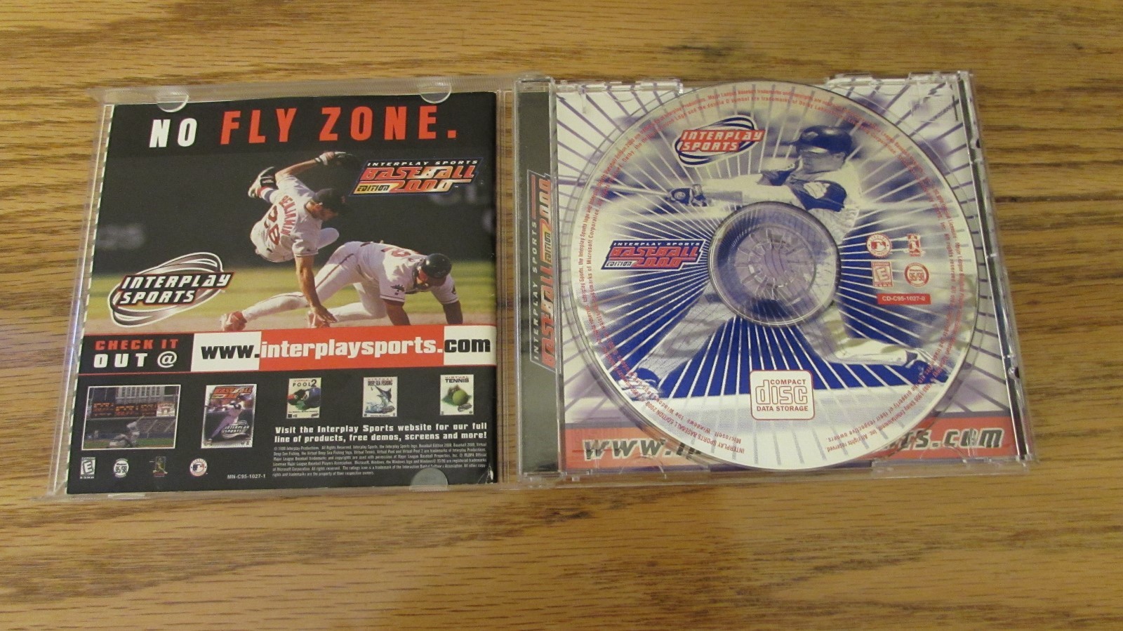Interplay Sports Baseball 2000 PC CD manage Major League teams players game!