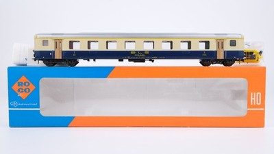 Roco H0 4239A Personenwagen 1. Kl. BLS