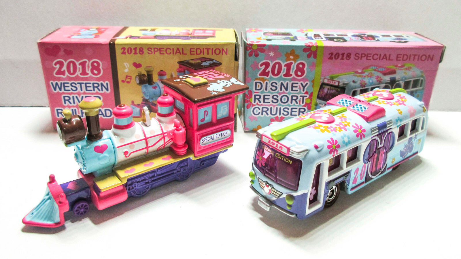Disney - のに 予約受付商品】TOMICA TUNES DISNEY CHARACTERS Vol.2 SPACE
