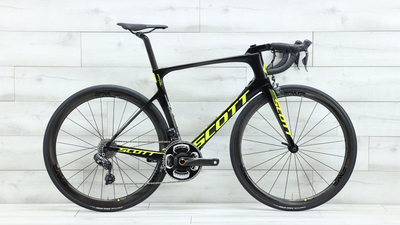 2017 Scott Foil 10 Di2 Road Bike - 56cm