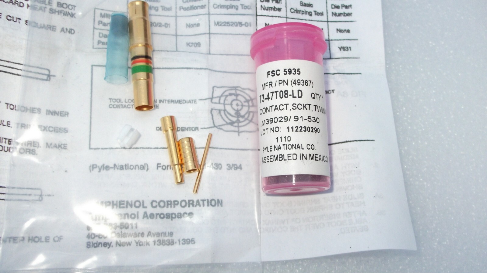 Lot of 157 Amphenol T3-47T08-LD (M39029/91-530) Twinax Mil-Spec Sockets/Contacts