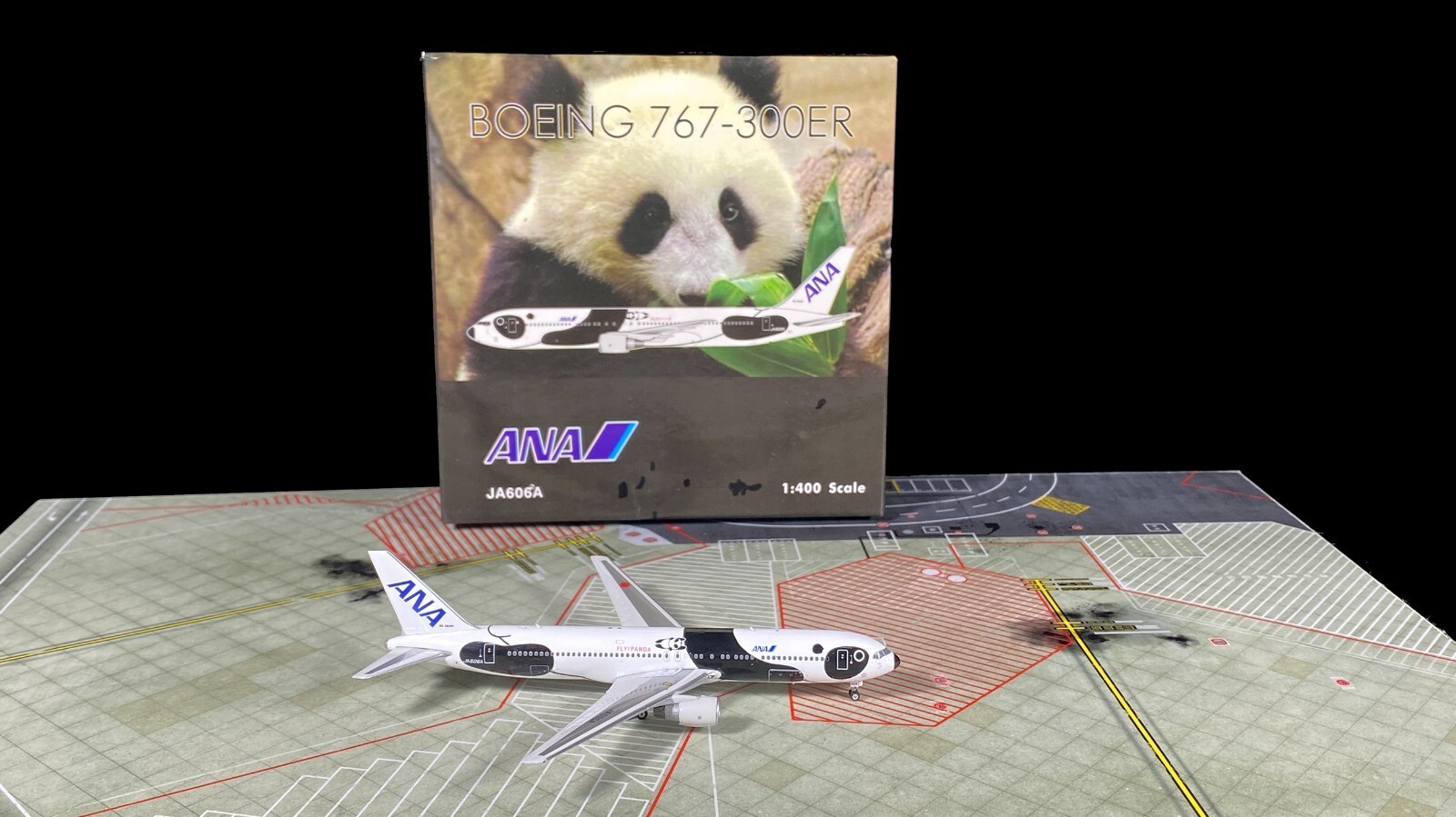 Rare Phoenix Models ANA All Nippon Airways JA606A B767-381ER Rare Phoenix Models ANA All Nippon Airways JA606A B767-381ER