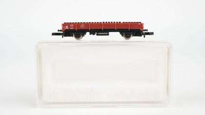 Märklin Z 8610 Niederbordwagen mit Schwellenstapel DB