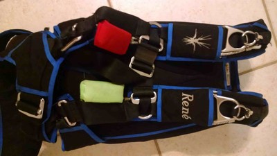 MIRAGE G4 WITH S/S UNYSYS HARNESS, KATANA 107, 126 PD RESERVE