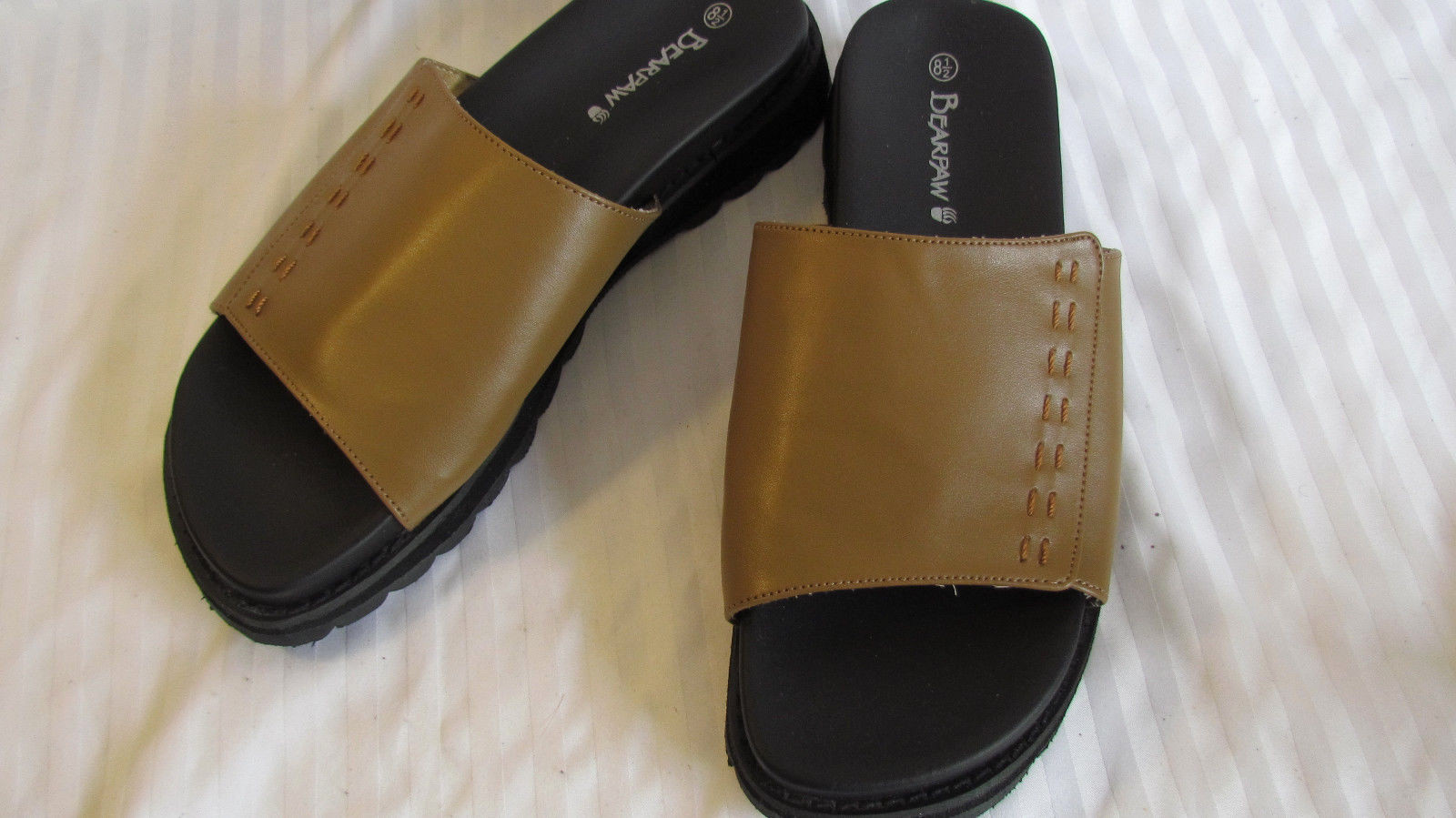 NEW BEAR PAW  MULES SHOES MEN'S 8 1/2 WOMENS 9 1/2 FORMED FOOTBED. TAN & BLACK