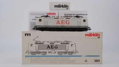 Märklin H0 3441 E-Lok BR 143 001-6 DR Wechselstrom Delta Digital (stoppt häufig)