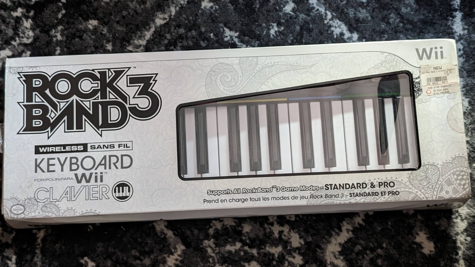 Nintendo Wii Rock Band 3 Wireless Keyboard w/ Dongle + Strap NO GAME NEW SEALED