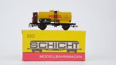 Schicht H0 5452650/426/107 Kesselwagen mit Bremserhaus 