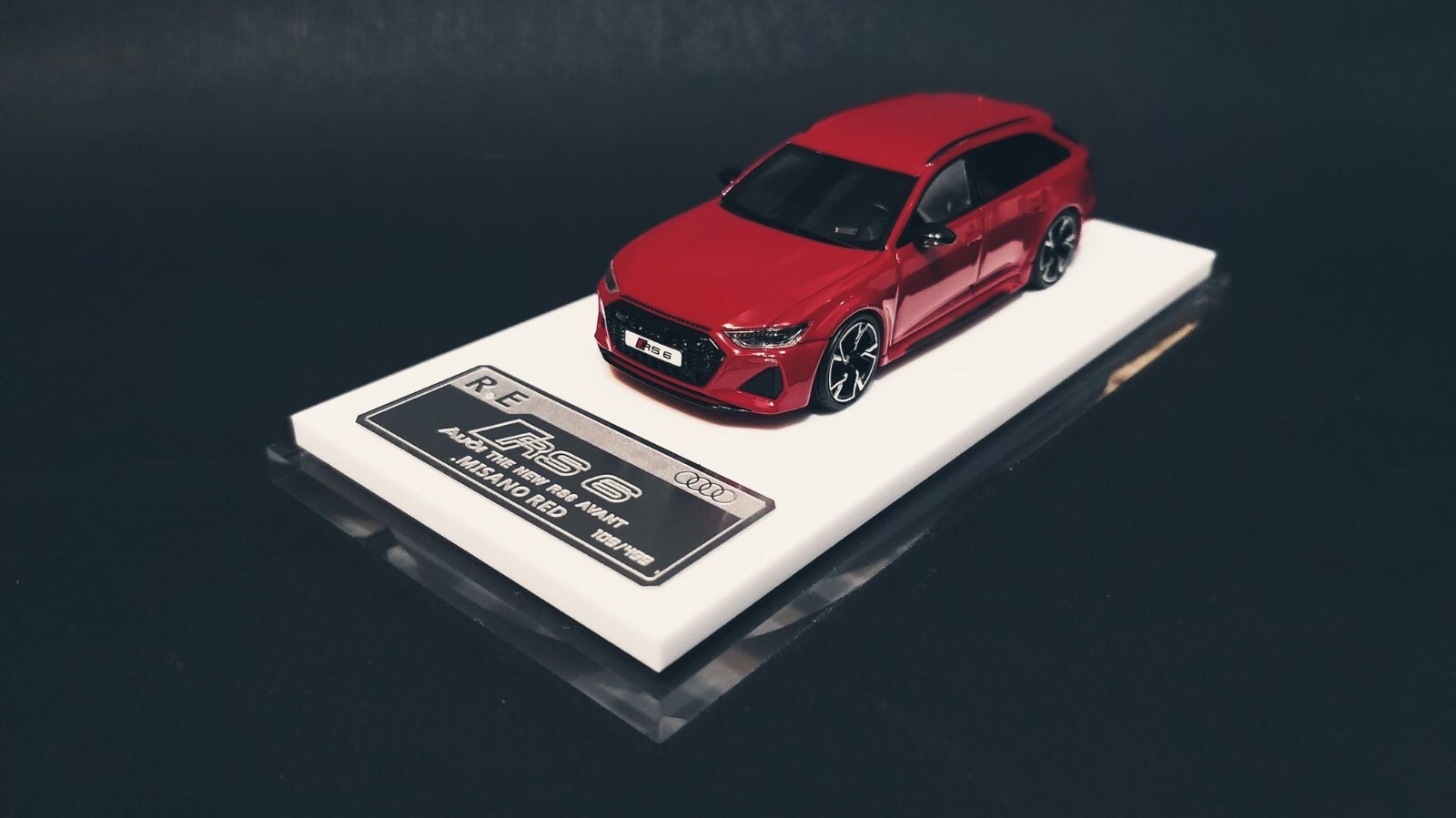ミニカー 1/64 refine emotion Audi RS-6 Refine Emotion Audi RS6 • DiecastSociety.com
