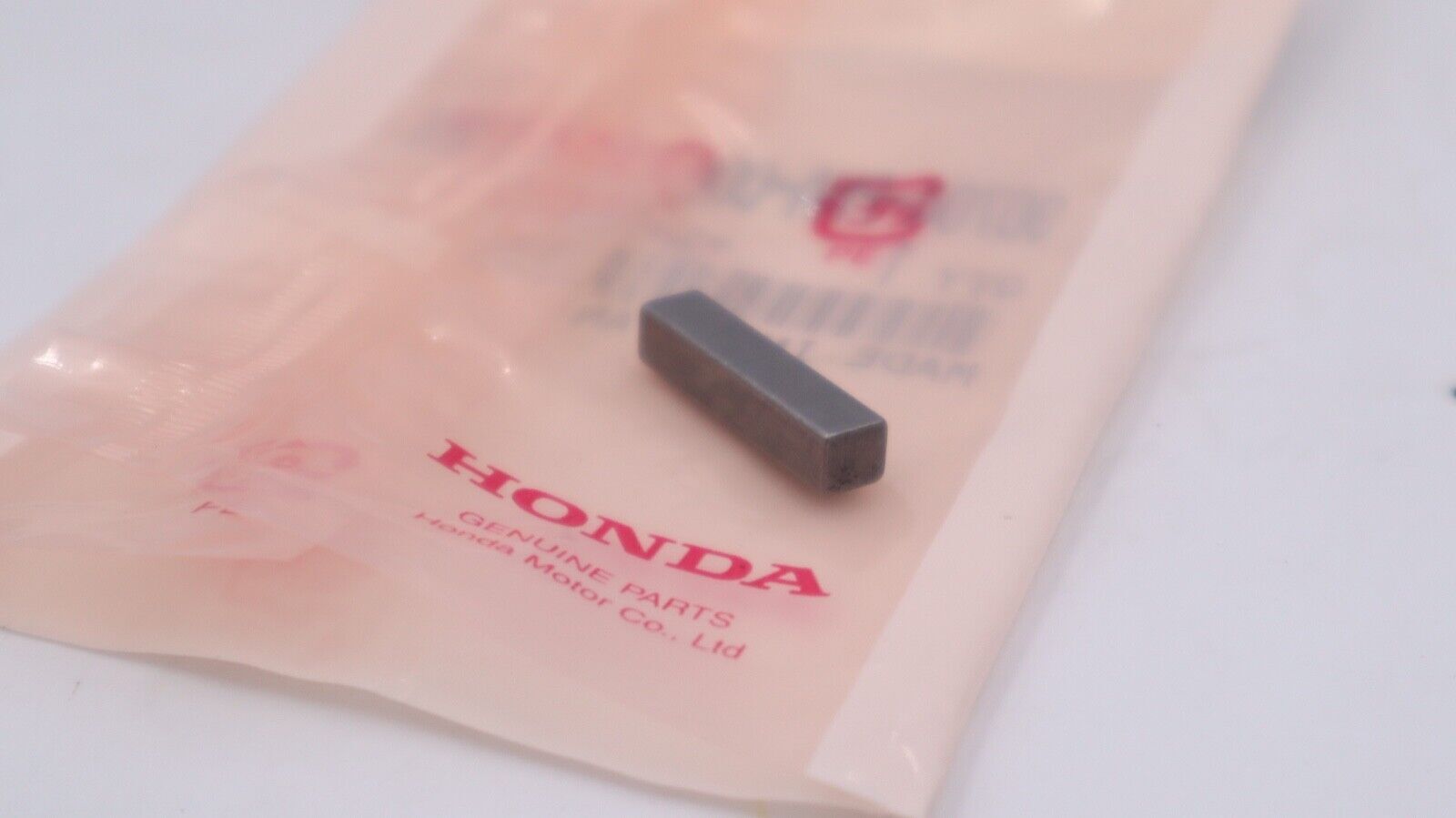 こあ New Crankshaft Position Sensor 0296000570 Fits For Isuzu
