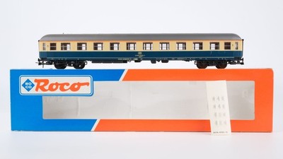 Roco H0 44391 Schnellzugwagen 1. Kl. DB