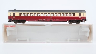 Fleischmann H0 5163K InterCity Schnellzugwagen 01 80 18-90 050-5 DB
