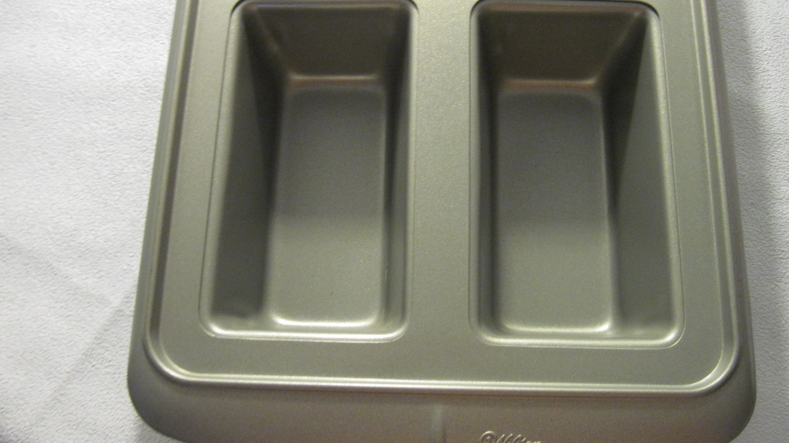 Wilton Recipe Right 4 Cavity Loaf Pan