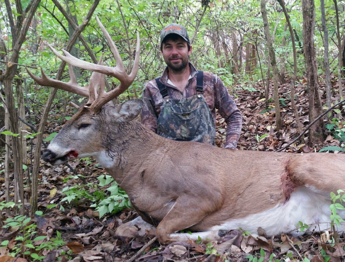 ILLINOIS PRE RUT ARCHERY WHITETAIL DEER HUNT PAYMENT PLAN AVAILABLE