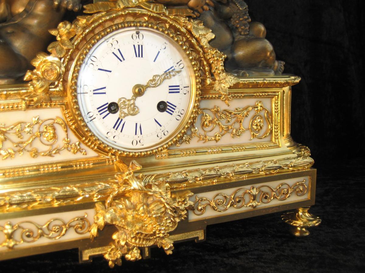 Important Pendulum Gilt Bronze 19th century Amazing  Clock