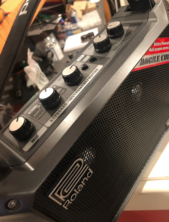 Roland Mobile Cube FOR PARTS NOT WORKING