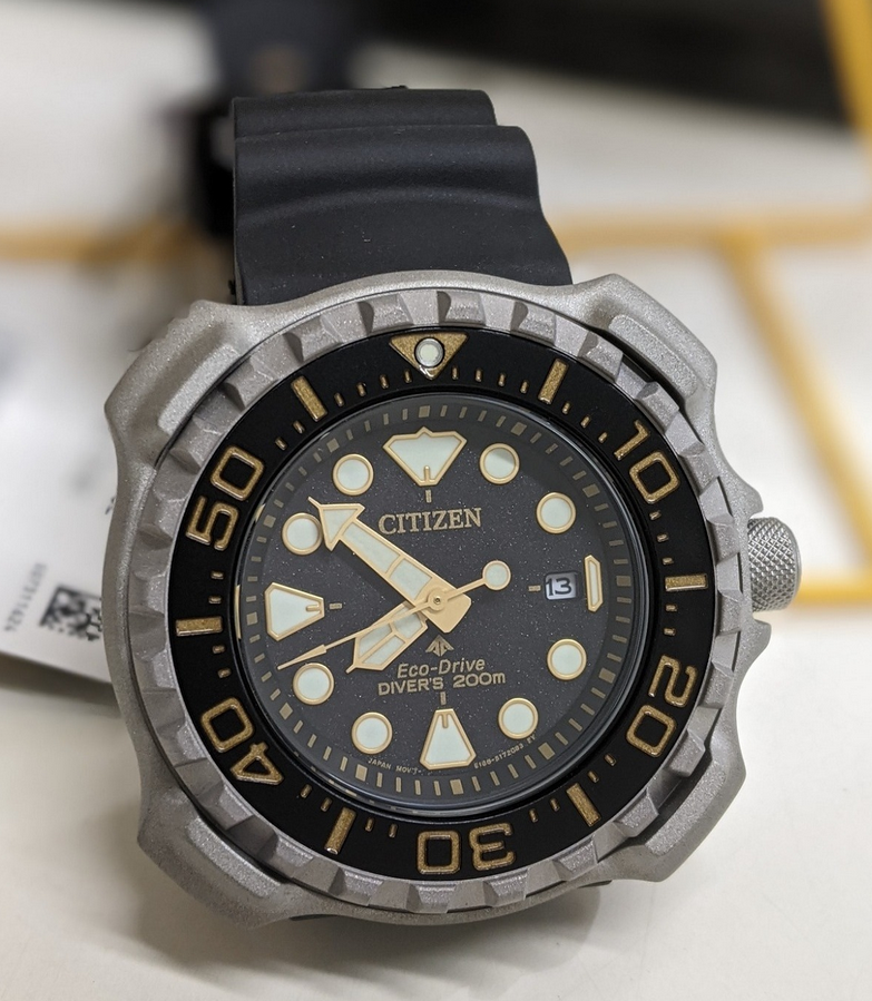 Pre-owned Citizen Promaster Men's Dive Titanium Eco Drive Sports Watch Bn0220-16e