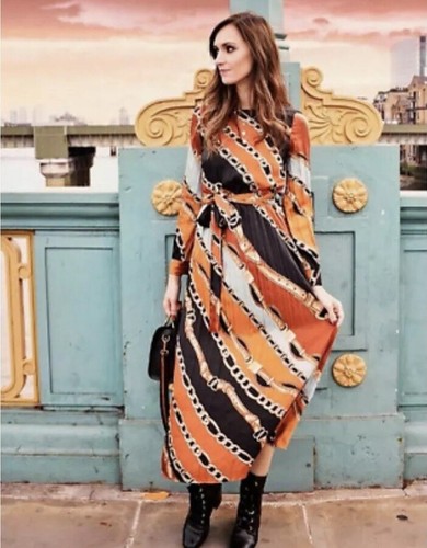 まあ。 1036283 SPROCKET FITS FOR DEERE 50D 50G HITACHI ZX55 ZX50