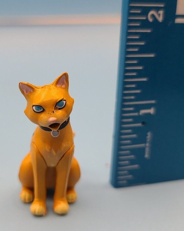 2019 Disney Store Exclusive Marvel Toy Box Captain Marvel GOOSE THE CAT figure
