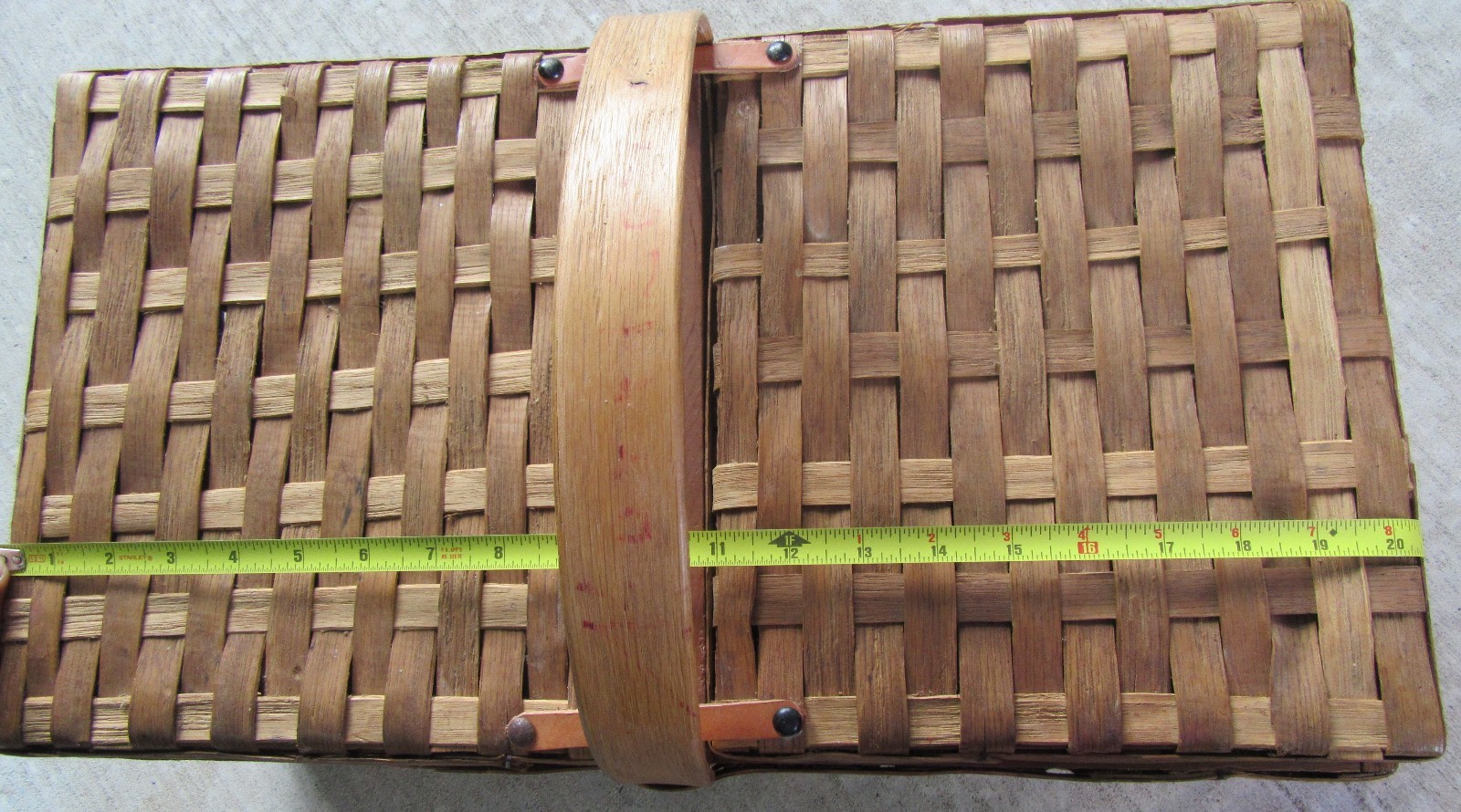 Split Oak Picnic Basket Very Nice Condition Ozark Made ???
